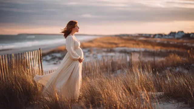 Maternity Photoshoot Ideas: 15 Ideas for a South Shore Session